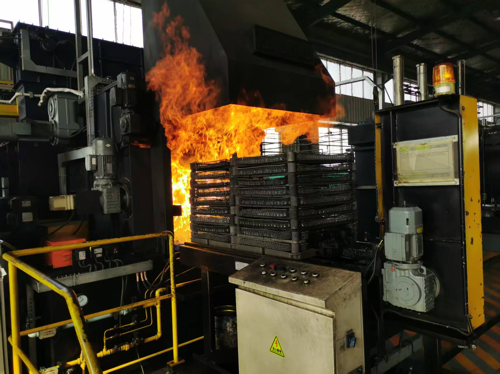 典型的金属热处理加热缺陷及有效控制对策