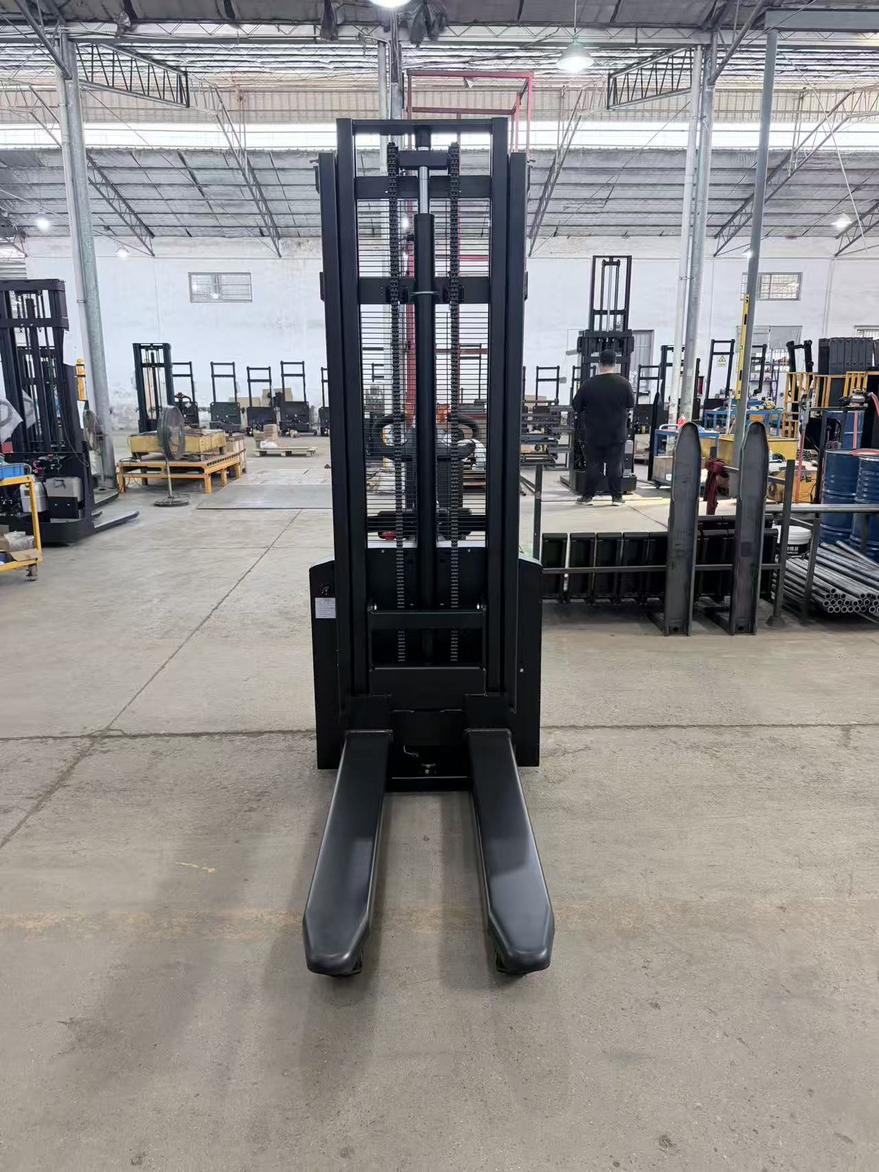 Full Electric Pallet Stacker – 1500KG Capacity, 3000MM Lift Height
