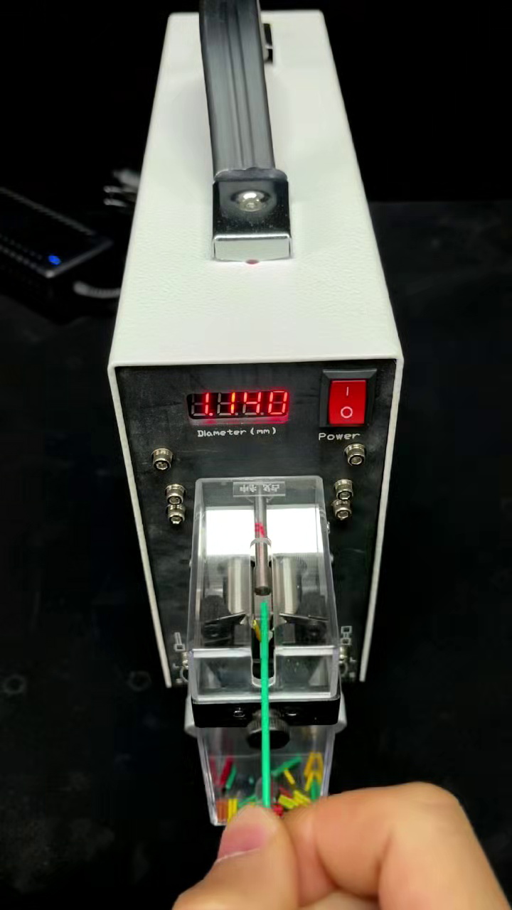Electric Wire Stripper – Sensor-Triggered, AWG 32-12 Universal V-Blade