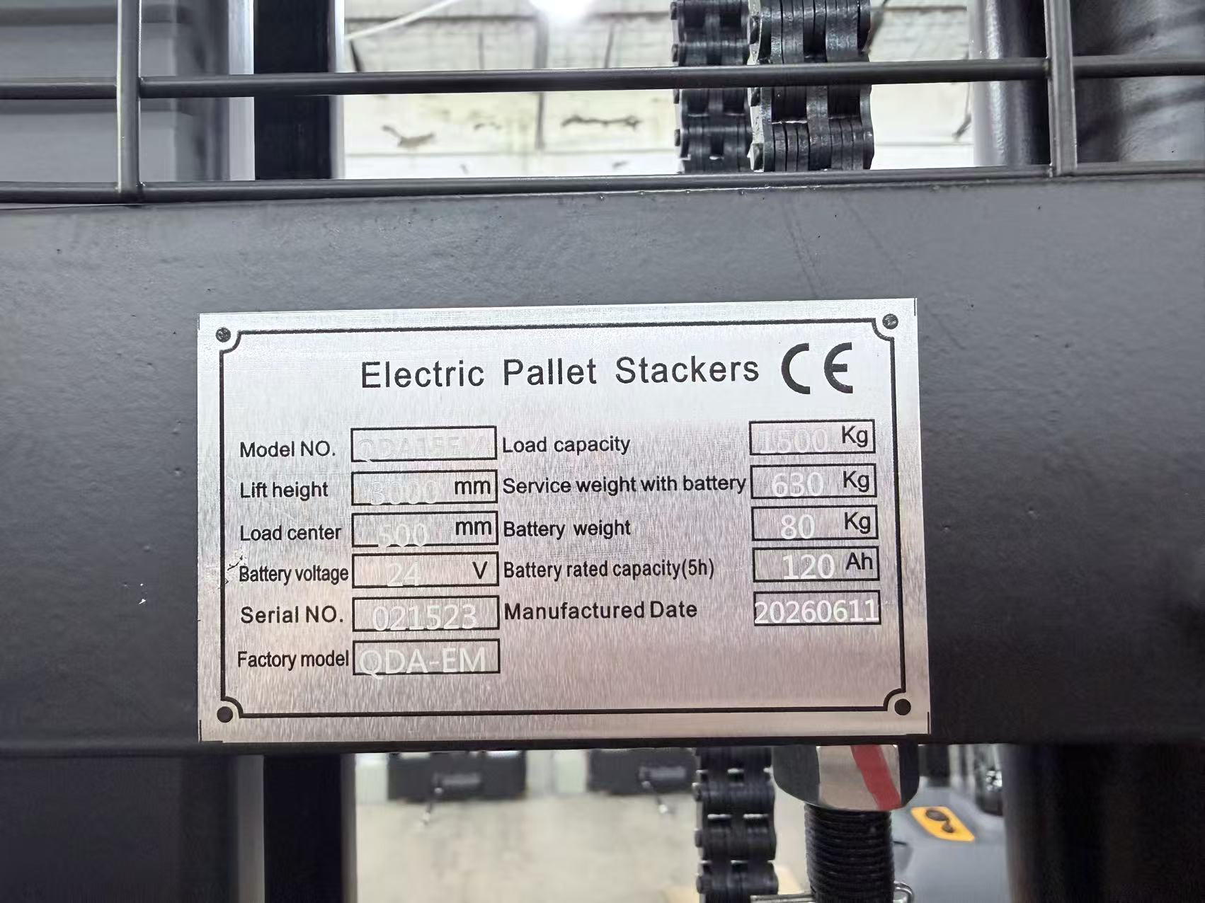 Full Electric Pallet Stacker – 1500KG Capacity, 3000MM Lift Height