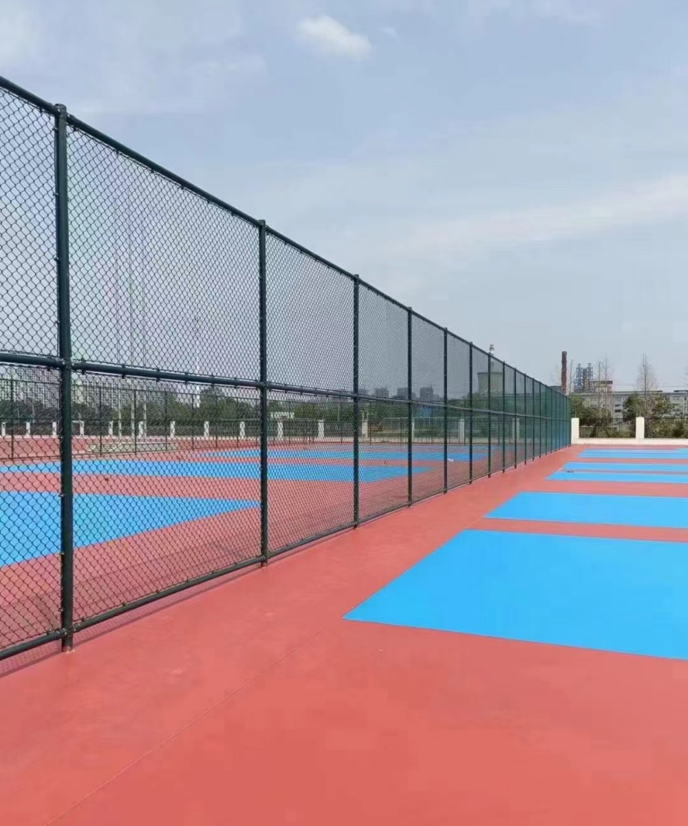 篮球场围栏