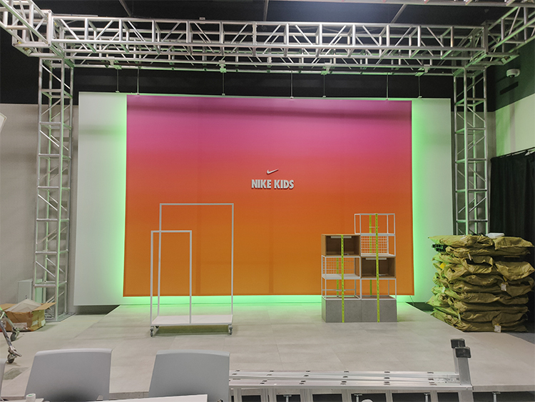 耐克直播间道具制作项目2