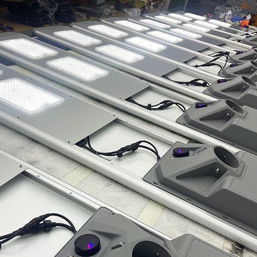 Integrated solar-powered streetlights with monitoring system