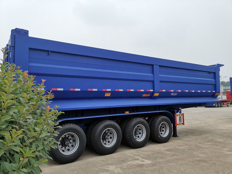 Dump semi-trailer