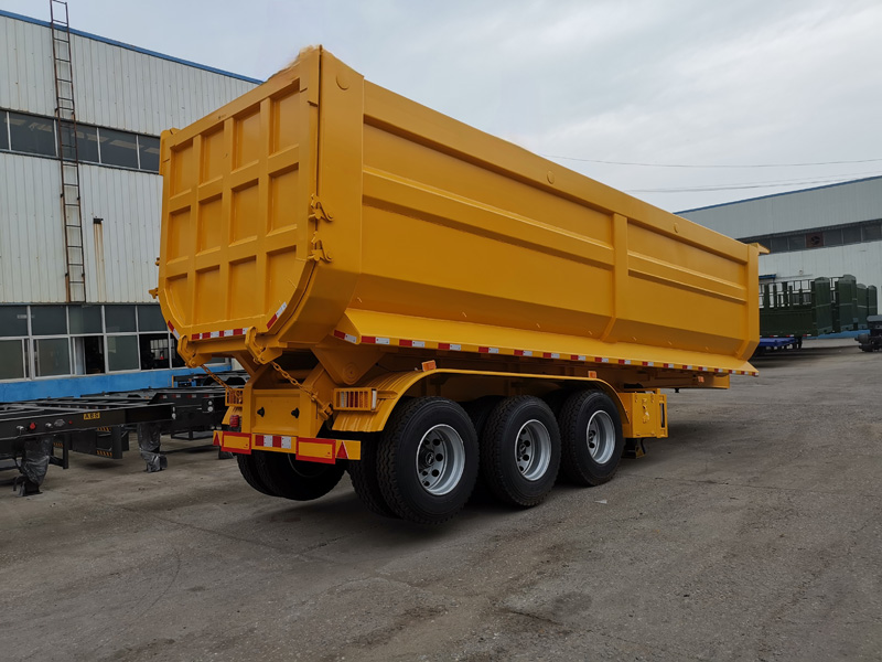 Dump semi-trailer