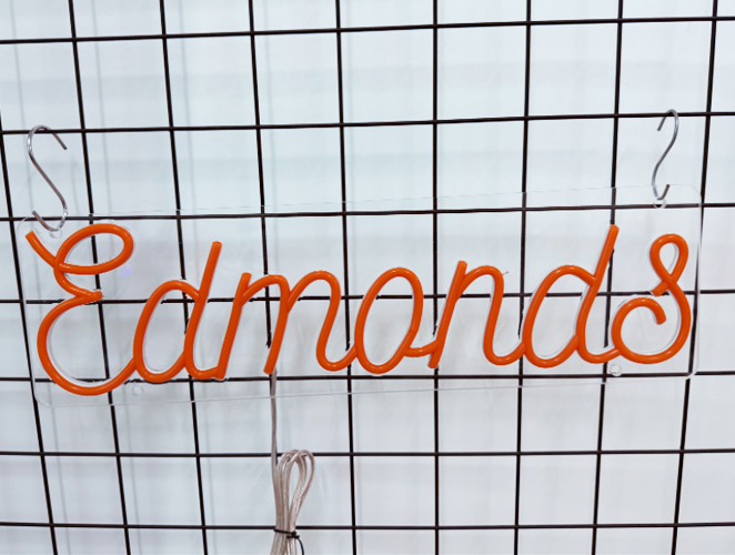 Customized LED Split Neon Lights