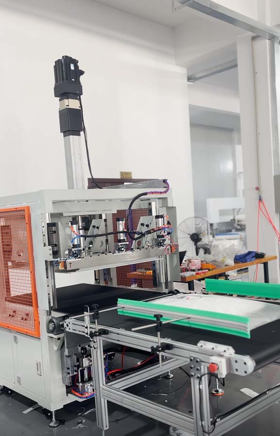 Pillow core semi-automatic compression sealing machine