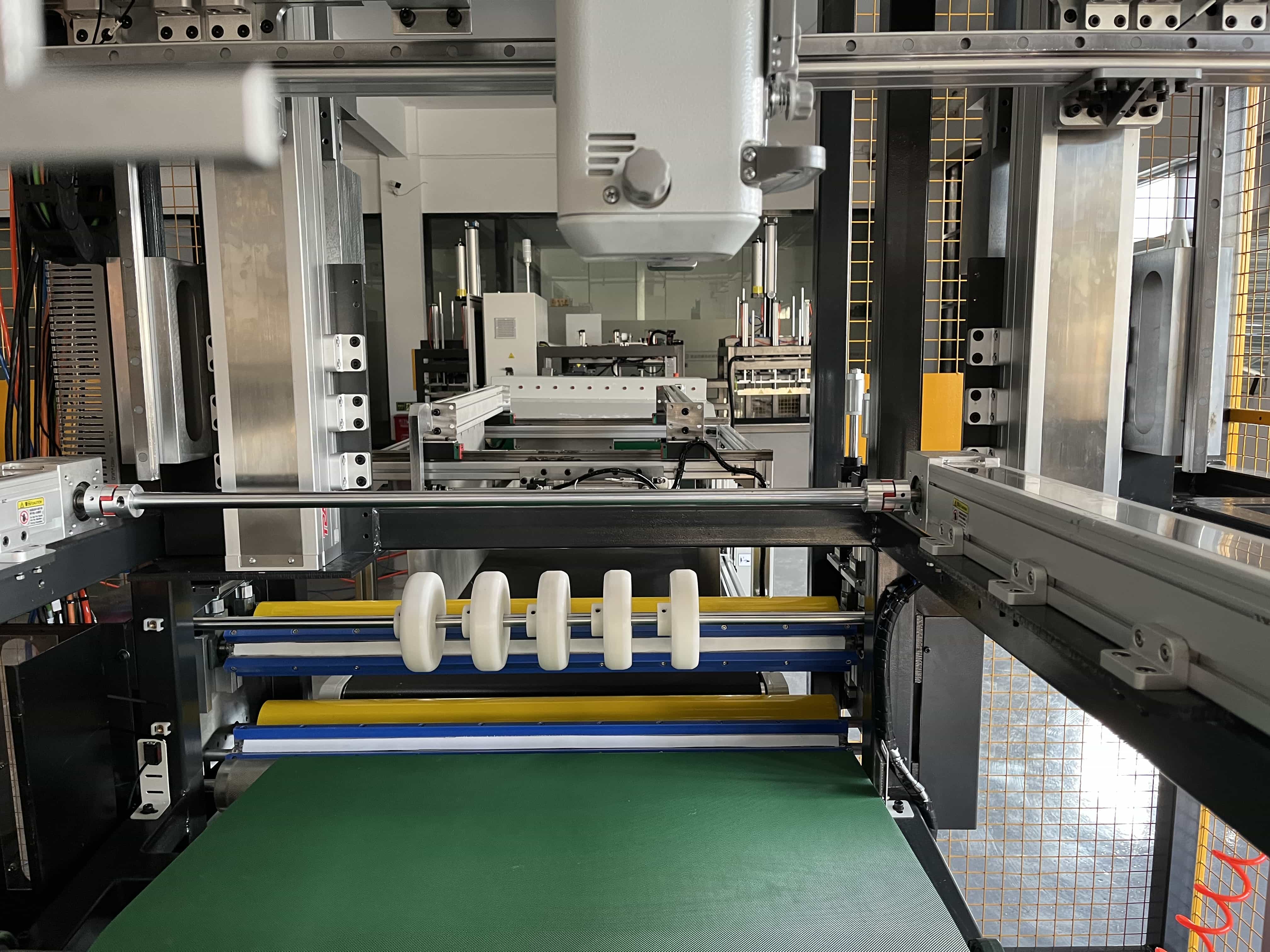 枕芯全自动缝口设备