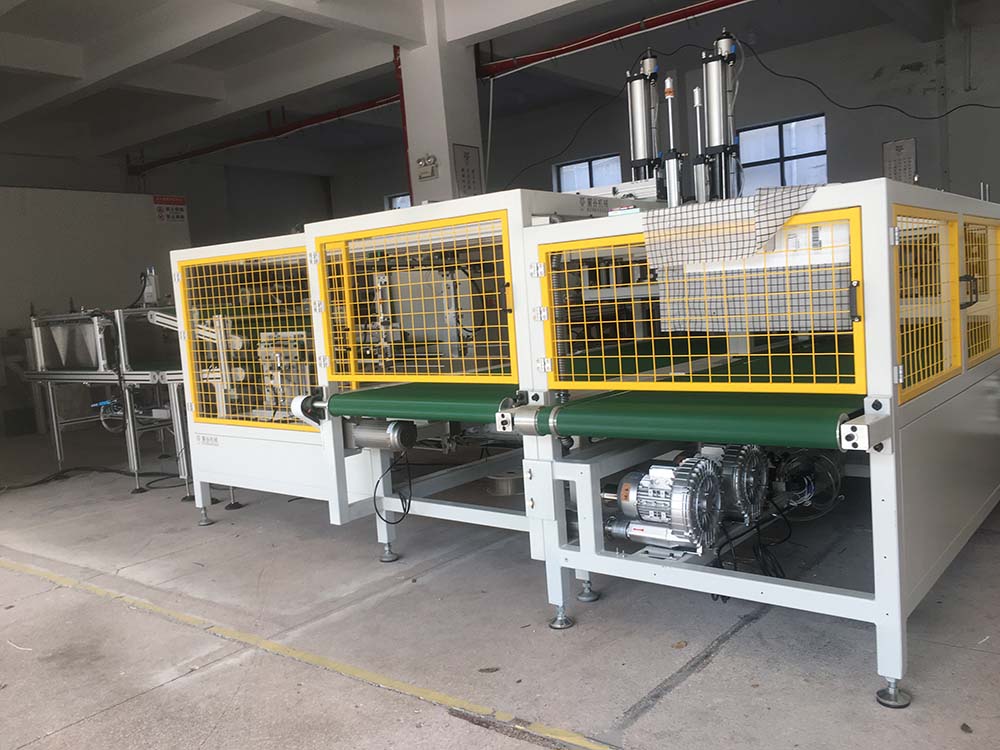 Pillow core automatic compression sealing machine