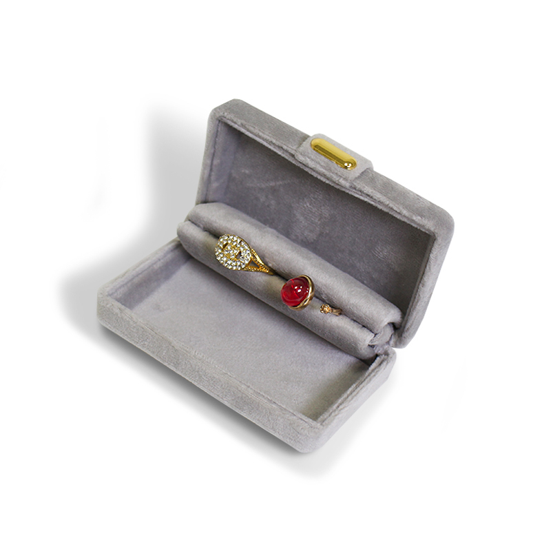 Eco-Friendly High-End Velvet Magnetic Closure Jewelry Packaging Box for Rings Earrings & Necklaces