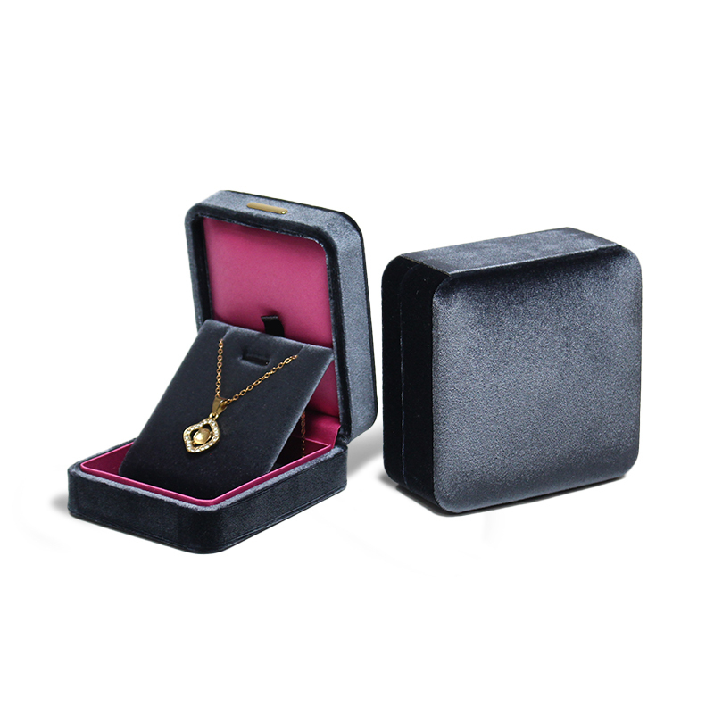 Premium Velvet Jewelry Box Advanced Customization Packaging Luxury Black Pendant Box Ring Box