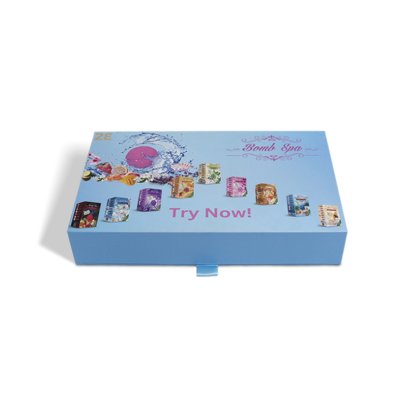 Clamshell Magnetic Cosmetic Box with EVA Insert