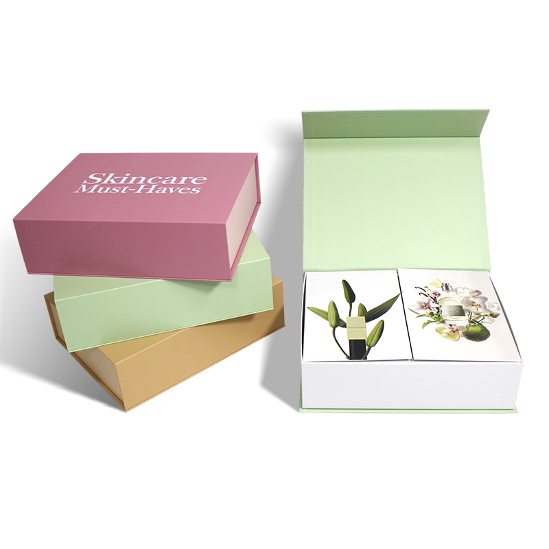 Cosmetic Clamshell Magnetic Box with EVA velvet insert