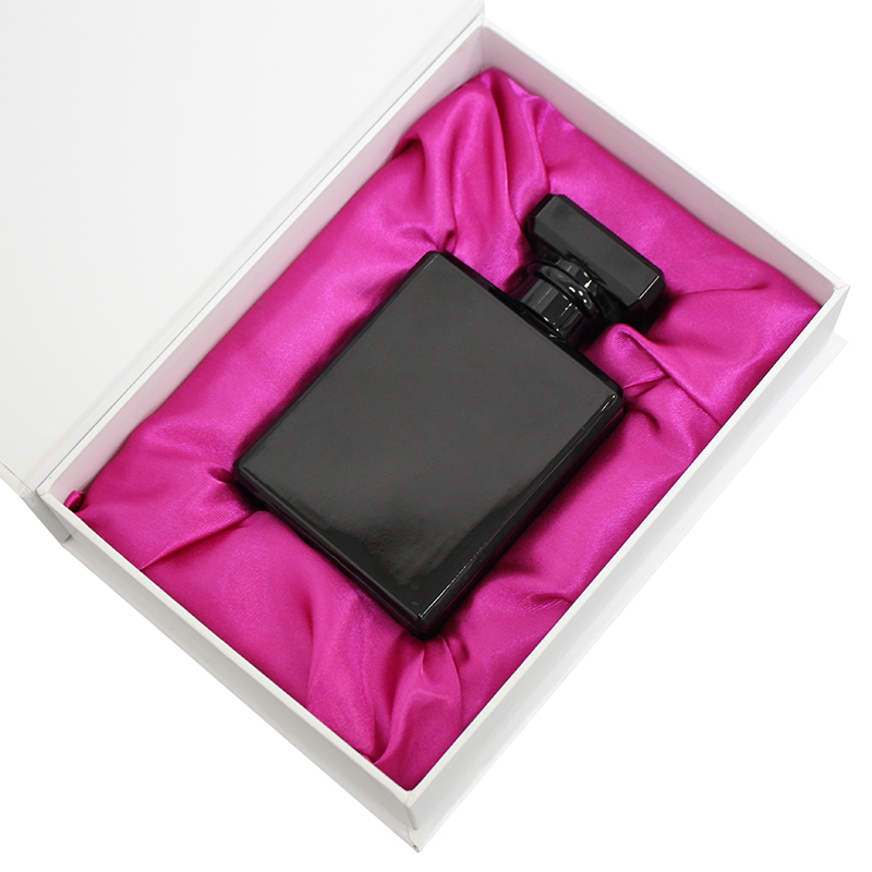 Cosmetics Perfume Clamshell Magnetic Box With Velvet Foam Insert