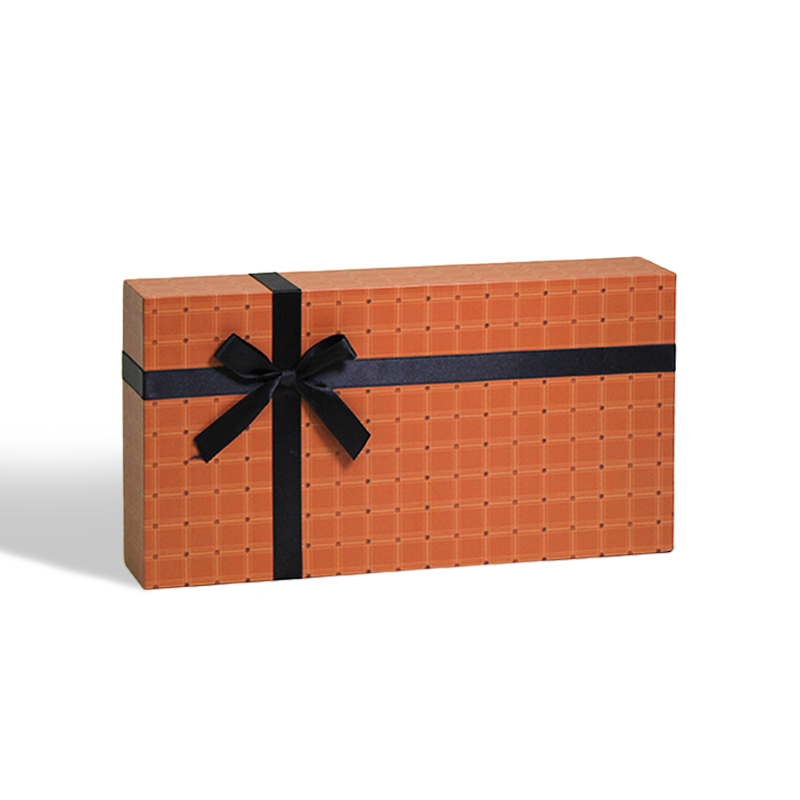 Custom Reusable Large High-End Cosmetics Gift Box with Matt Lamination Sponge Lining Rigid Cardboard Logo