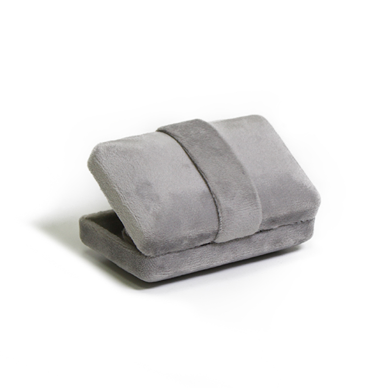 Eco-Friendly High-End Velvet Magnetic Closure Jewelry Packaging Box for Rings Earrings & Necklaces
