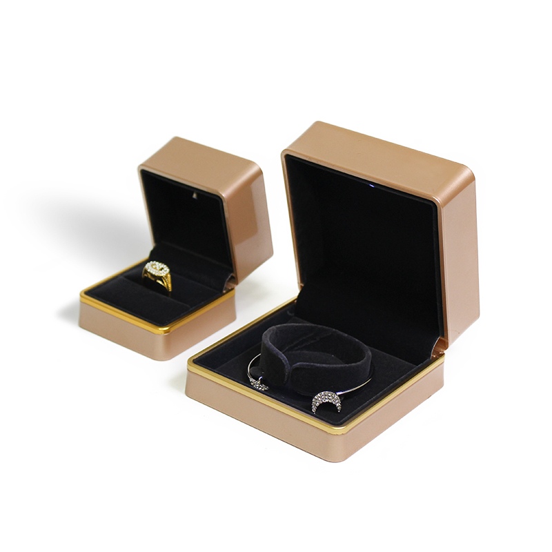 LED Jewelry Box Eco-Friendly Paperboard Closure Waterproof Design Hot Stamping Logo Rigid Box