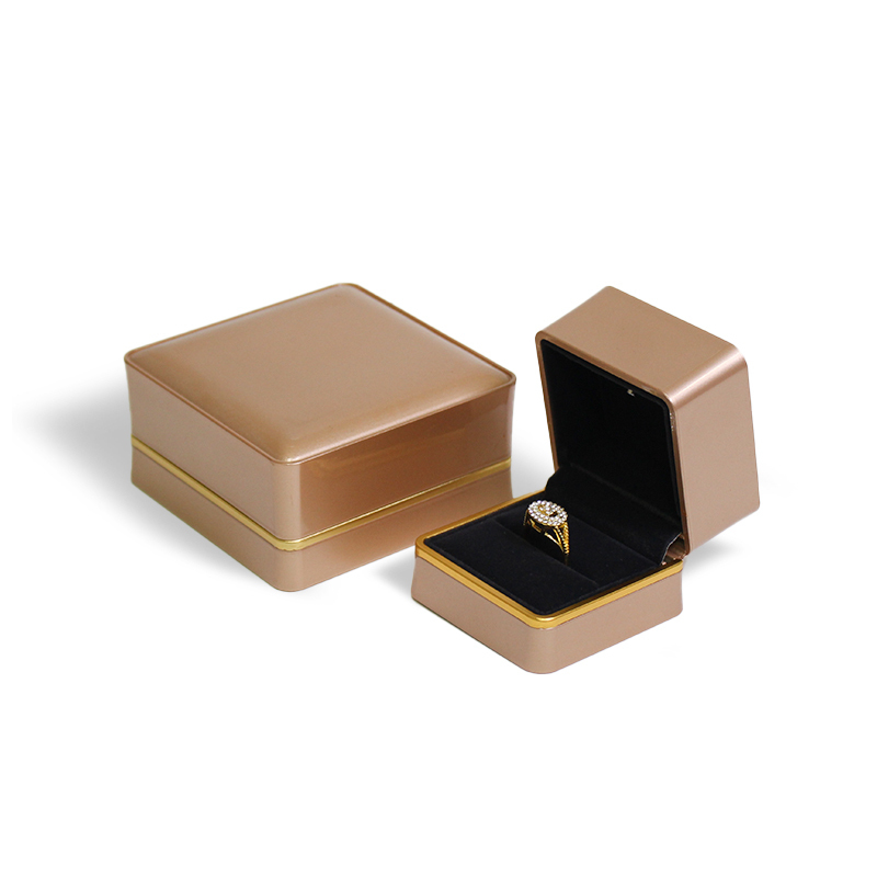 LED Jewelry Box Eco-Friendly Paperboard Closure Waterproof Design Hot Stamping Logo Rigid Box
