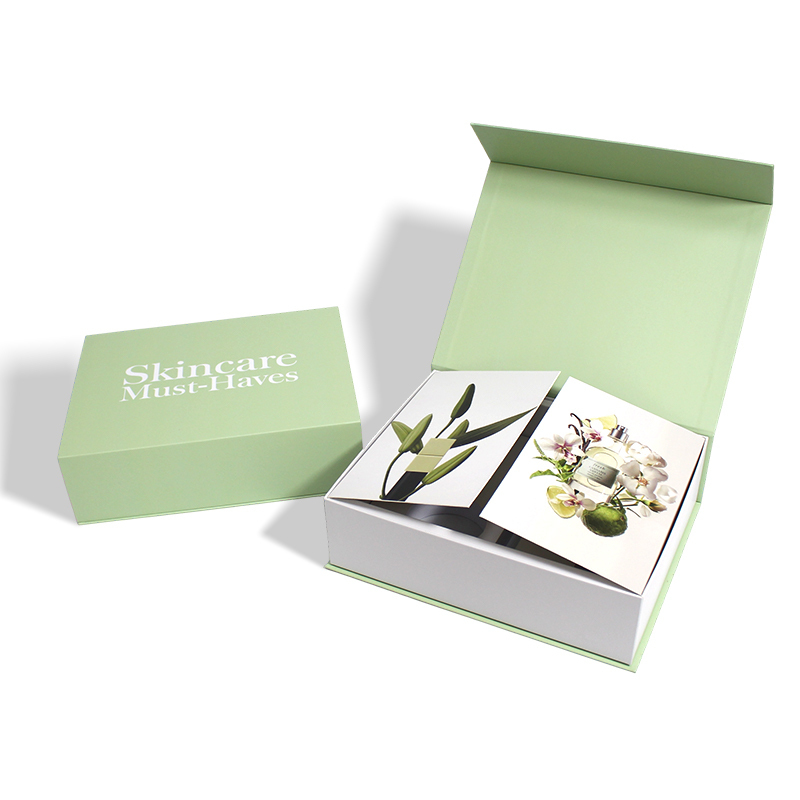 Cosmetic Clamshell Magnetic Box with EVA velvet insert