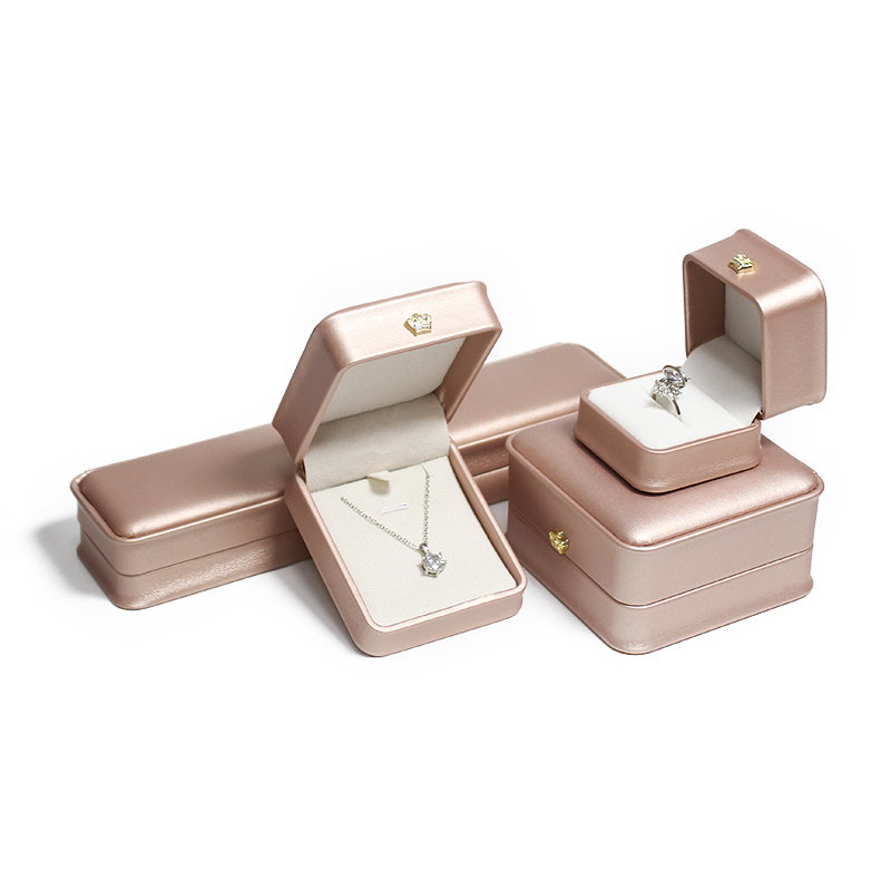 Pink PU Leather Jewelry Packaging Box Rectangle Shape with Rounded Corners for Ring Necklace Jewellery Gift Boxes