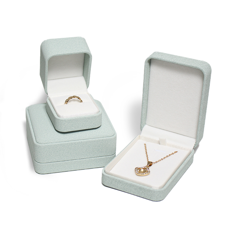 Luxury Velvet Jewelry Box Customizable Gift Packaging for Bracelets Necklaces Earrings Rings Box