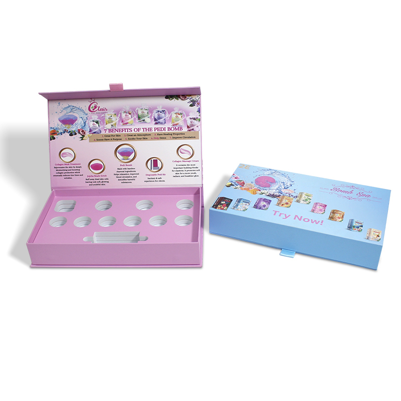 Clamshell Magnetic Cosmetic Box with EVA Insert