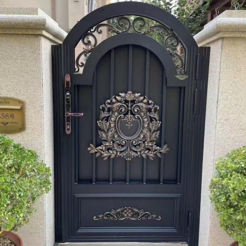 dcf21fbb5801ec61e3207c1ffe85333f