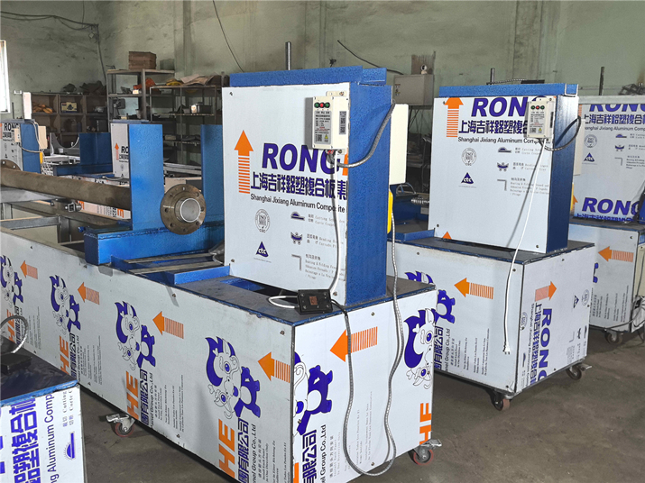 携手赋能产业升级，共筑合作发展新篇——葫芦岛良永氟塑机械与邯郸市恒嘉密封材料签订四氟管翻边设备合同