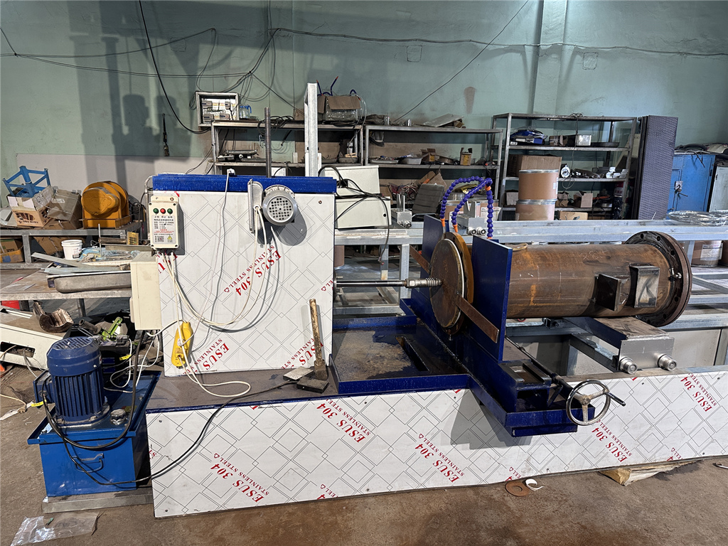 钢衬塑管道翻边设备