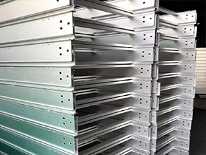 梯式桥架哪家好