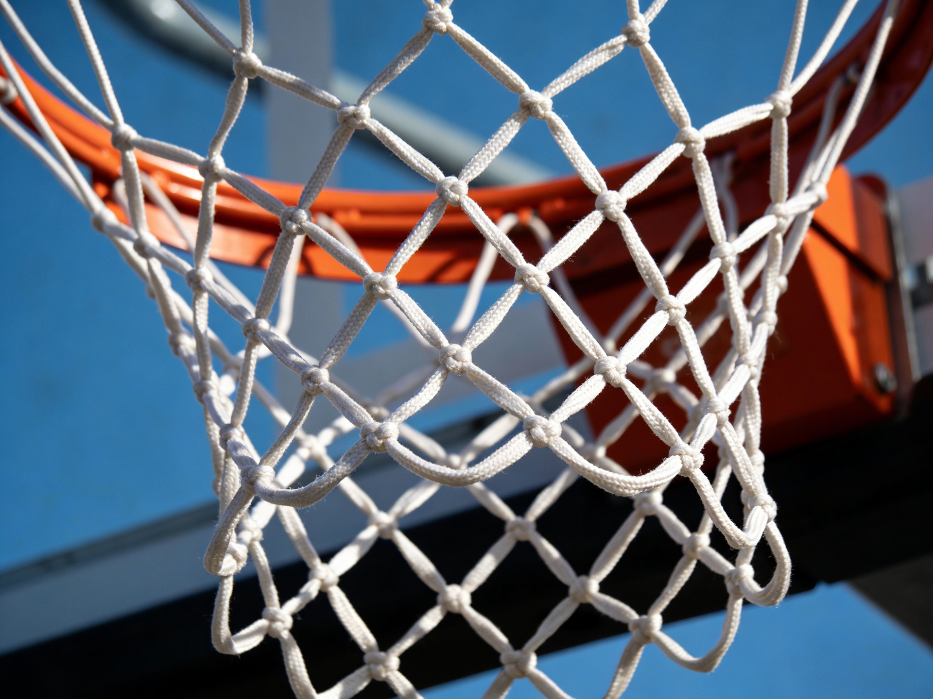 足篮排标准比赛用网耐用性与安全性实现双重提升