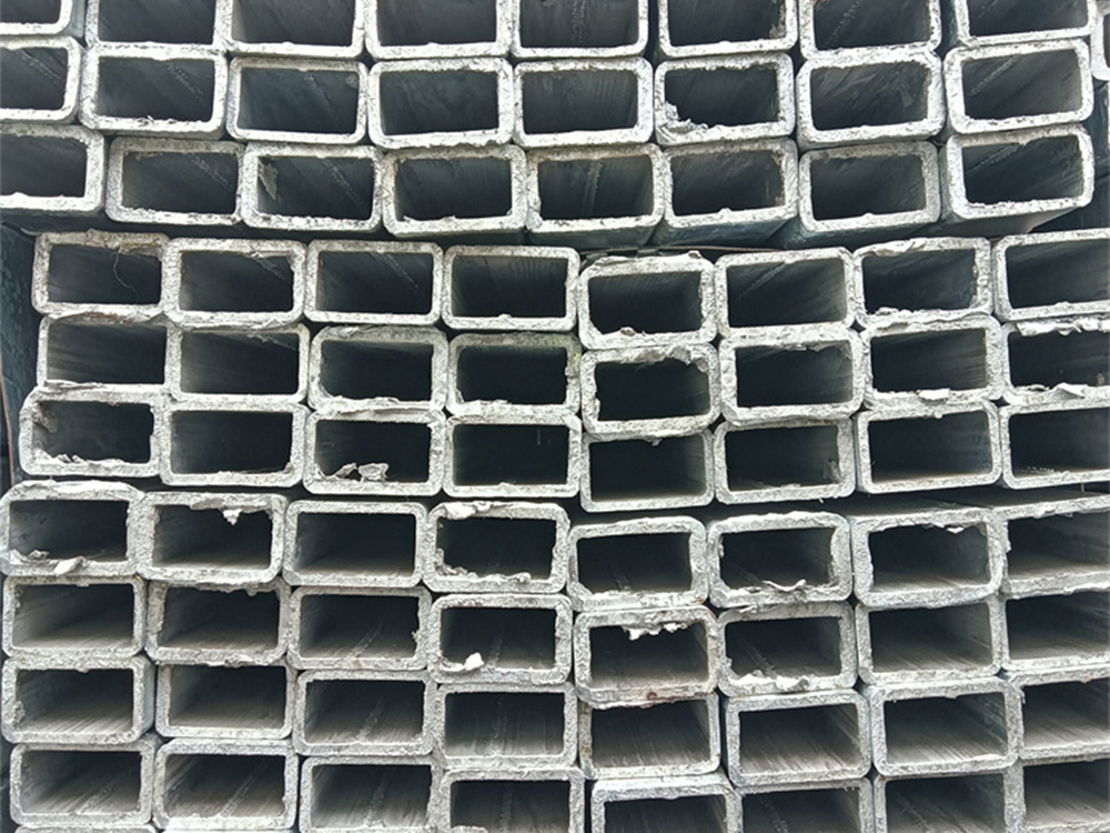 热镀锌方管