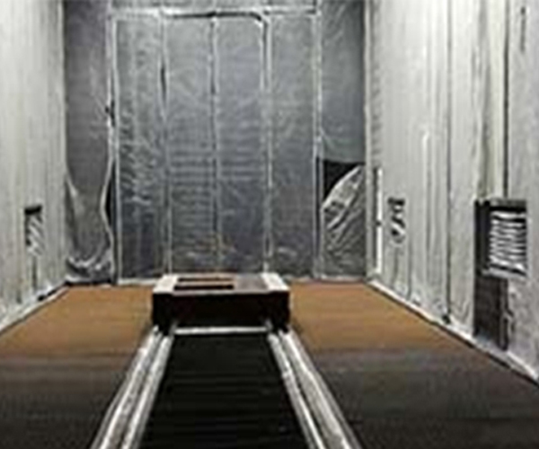 喷砂房（自动回砂）