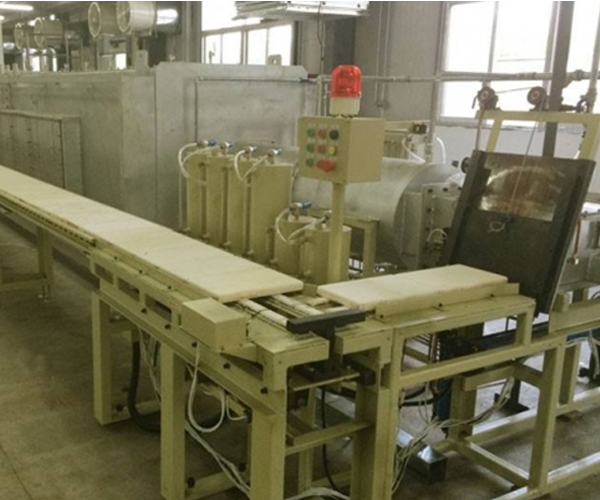脱脂设备