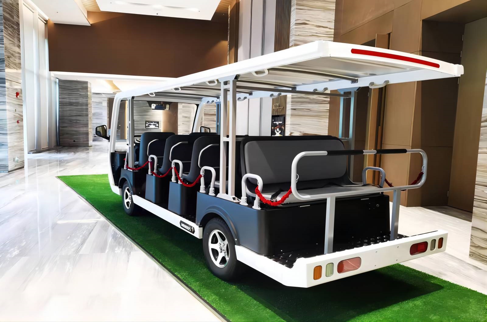 14座Minibus克拉博卡