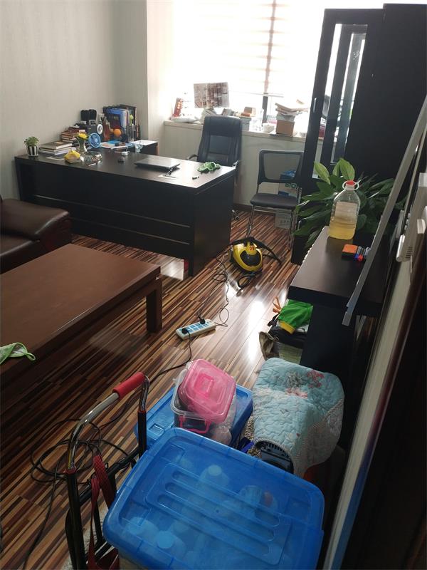 海天装饰办公室 (2)