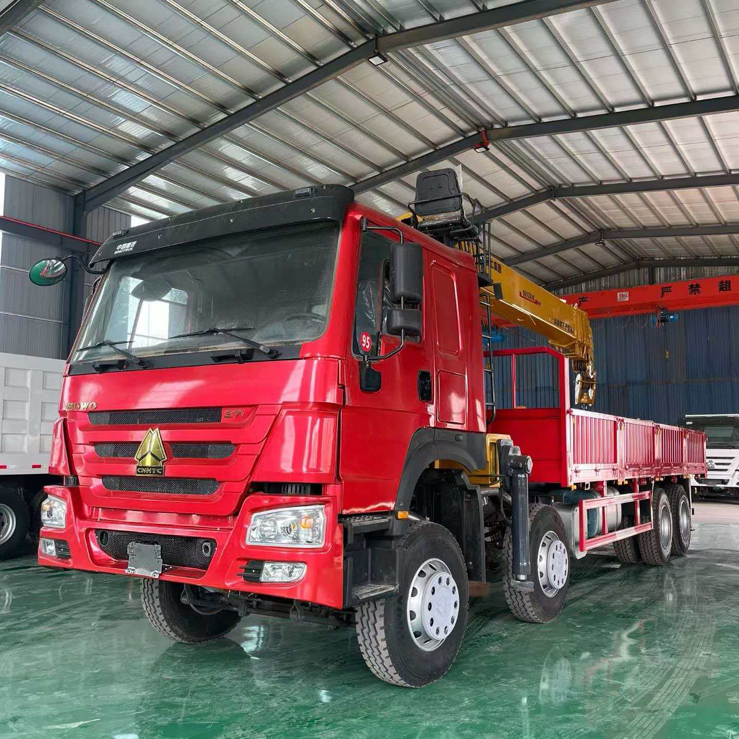 Truck-mounted crane display