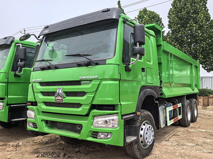 Howo lightweight dump truck