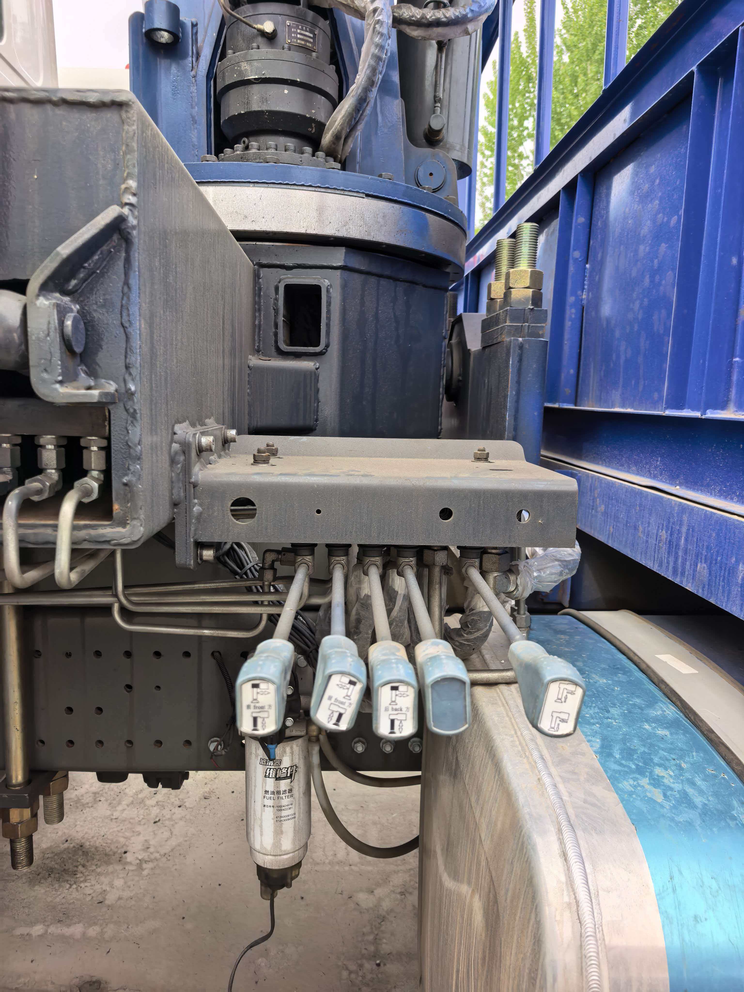 CYTS NX12-ton truck-mounted crane