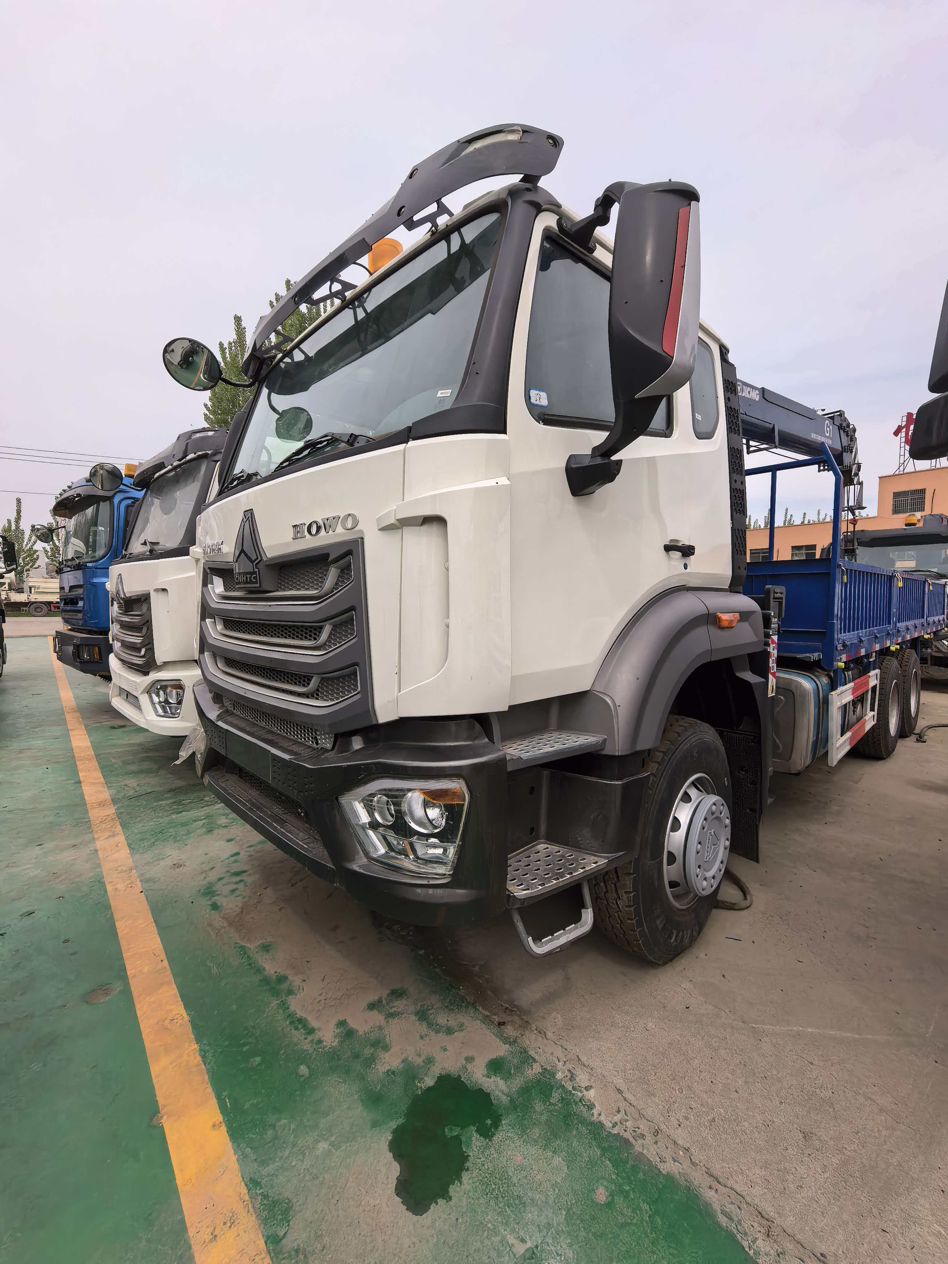CYTS NX12-ton truck-mounted crane