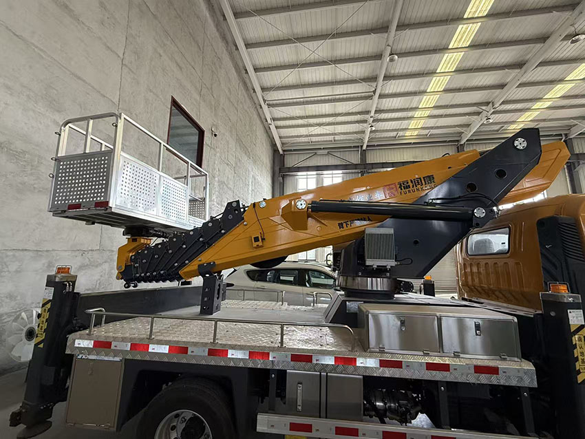 Aerial work vehicle