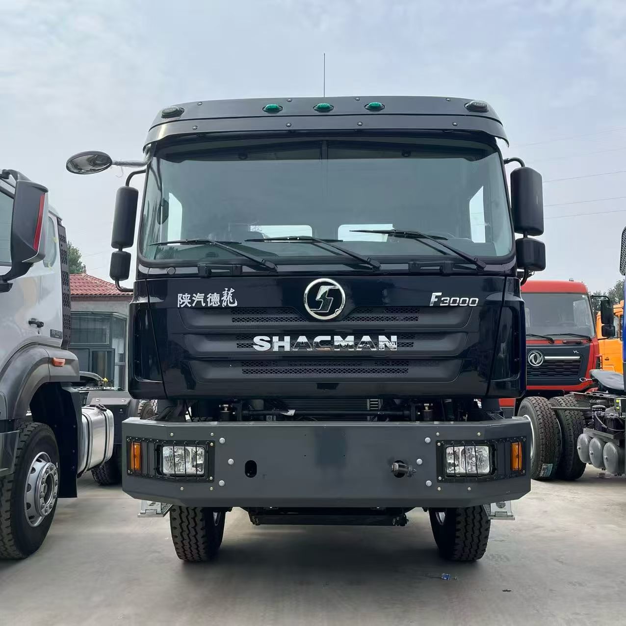 shacman  6X4 Tractor