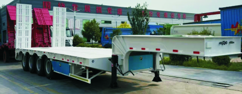 Low flatbed semi-trailer