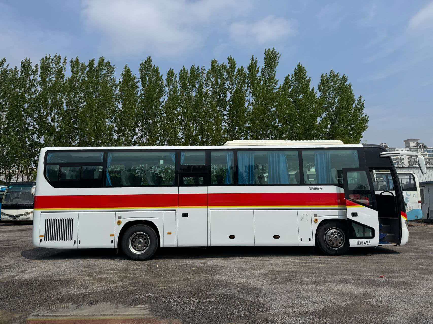 Yutong bus with 50 seats