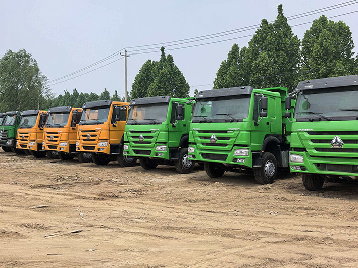 Howo lightweight dump truck