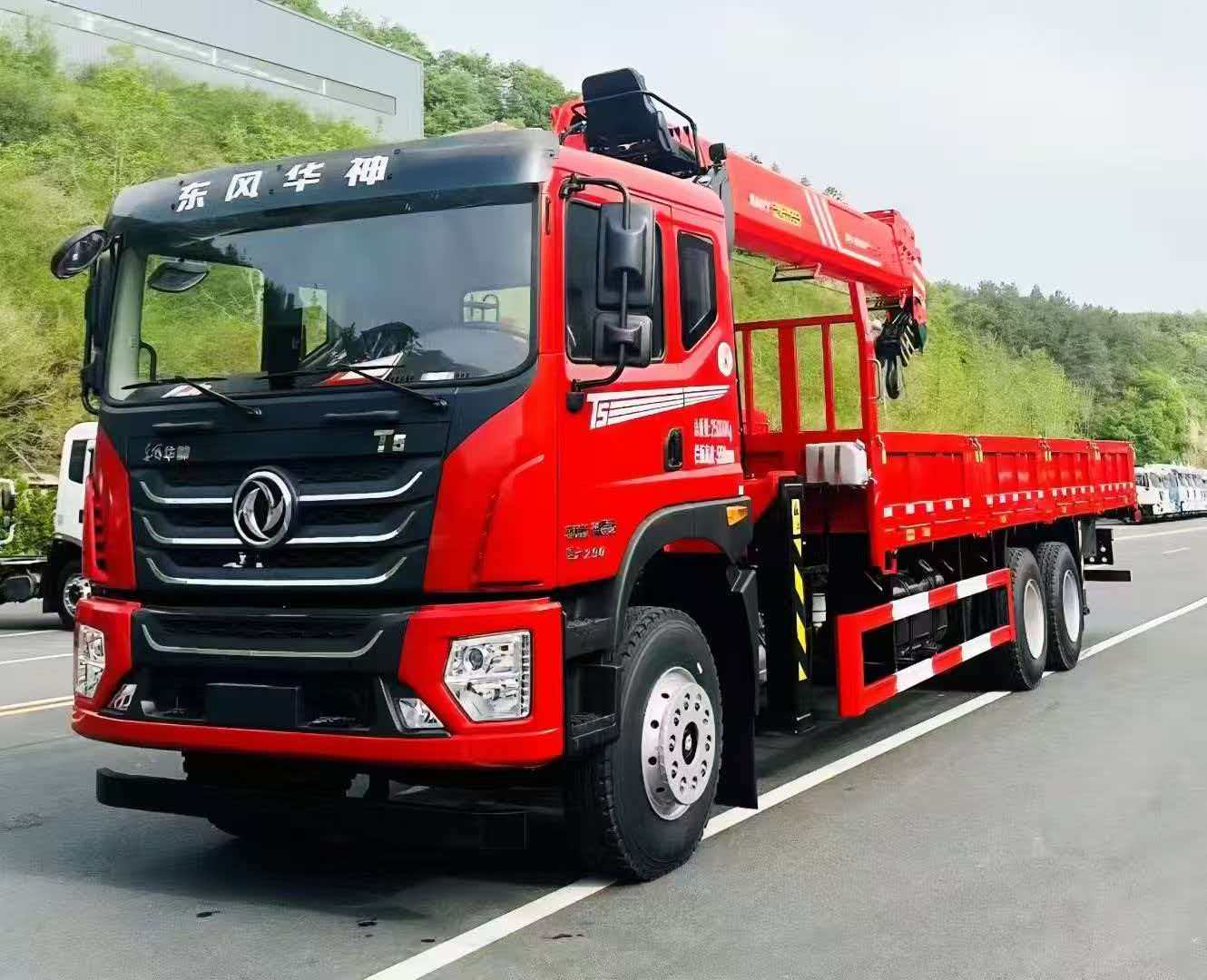 Truck-mounted crane display