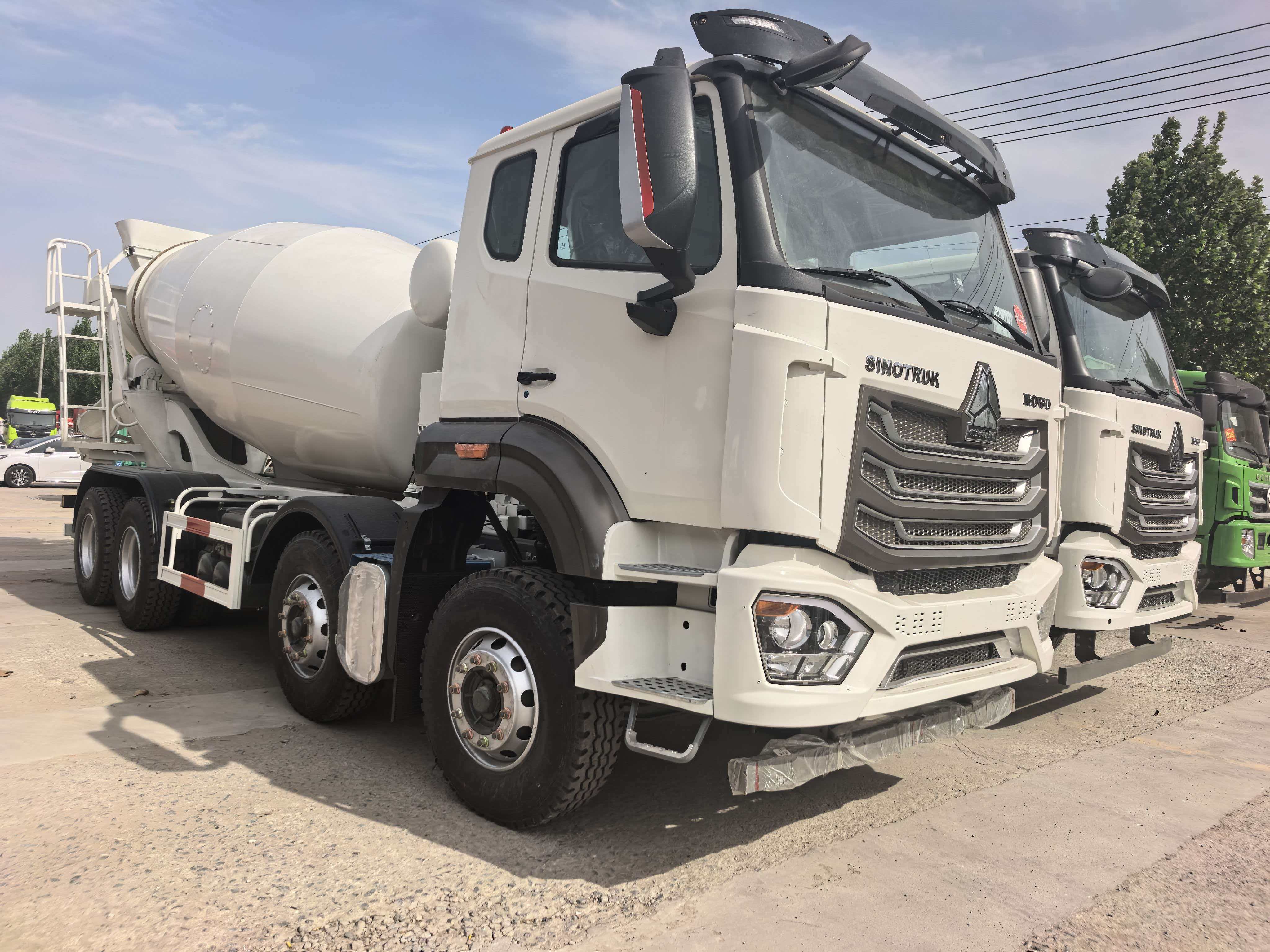 Howo NX mixer truck