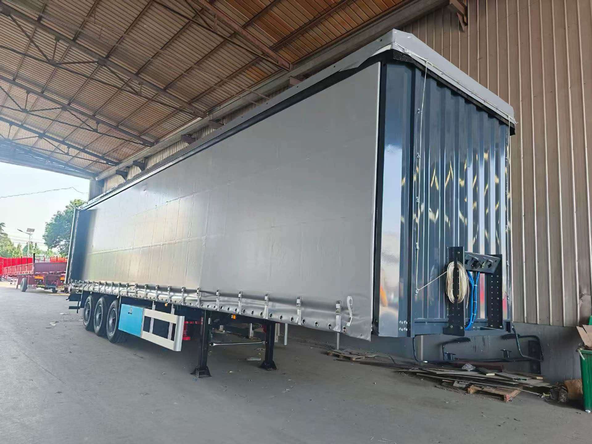 Curtain‑Sider Semi‑Trailer