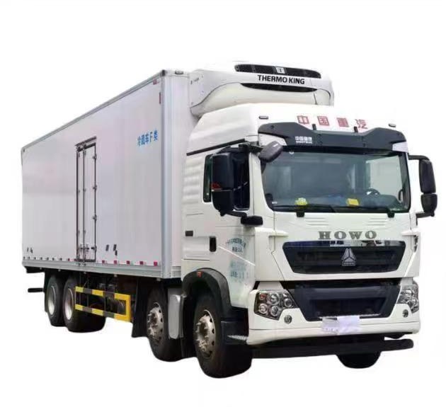 Refrigerated truck