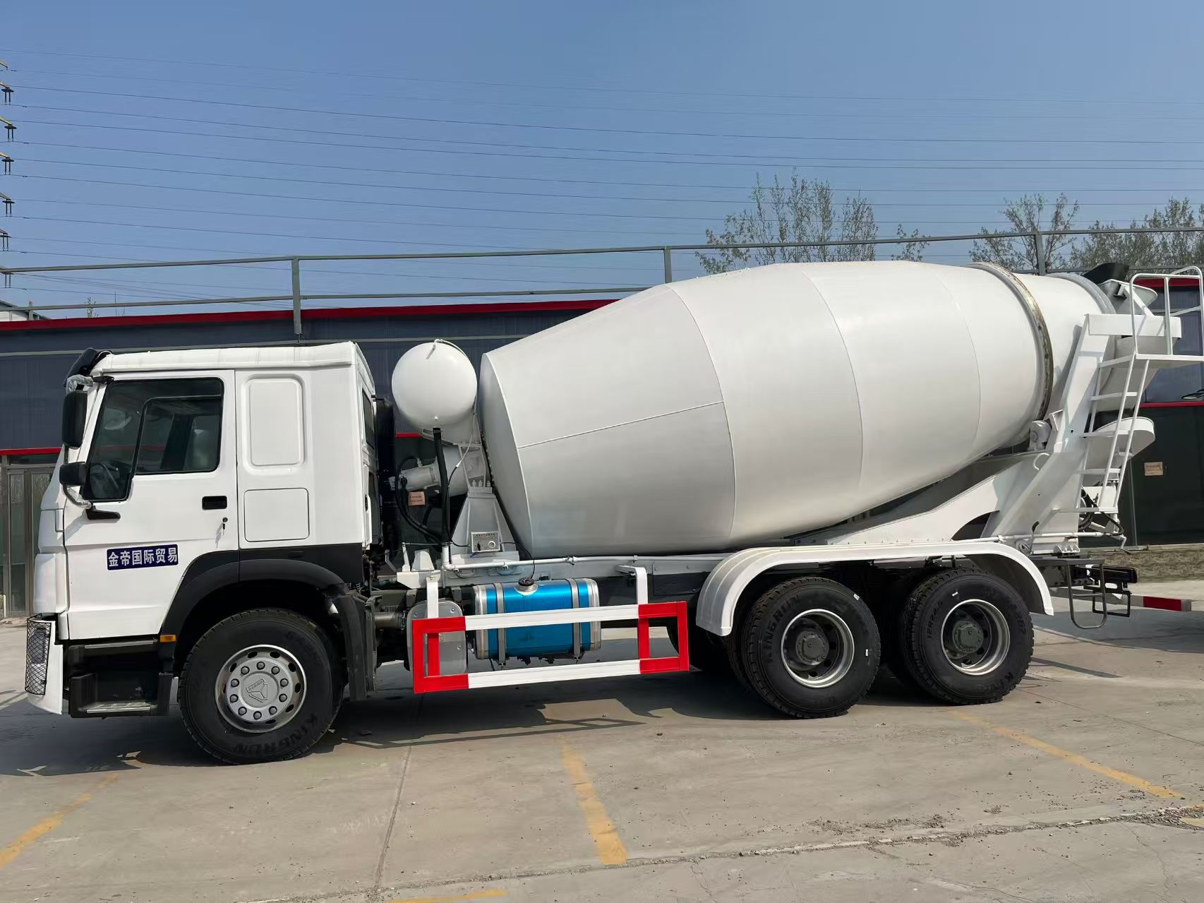 cement mixer truck